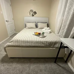 Cozy Comfort In , Nanaimo Canada
